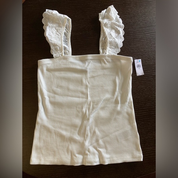 GAP Eyelet Flutter Sleeve Top, White, Size M - Picture 5 of 7